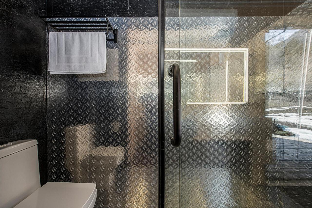 Roombox Likani Borjomi Bagian luar foto